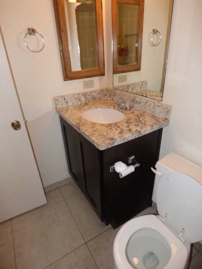 Foto del edificio - 4-Bedroom Tempe Home with Private Pool, Turf Yard & Garage Near ASU