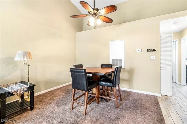 Foto del edificio - Charming 1BR Condo in Las Vegas