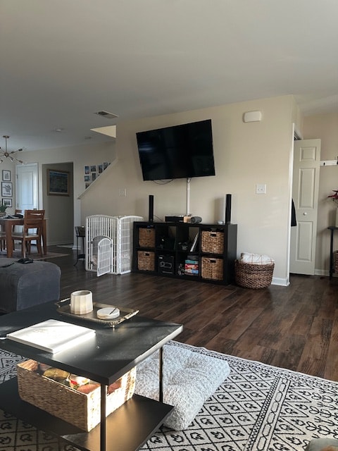 Building Photo - 5505 Noble Ave