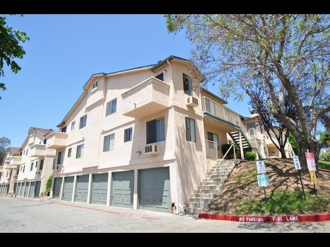 Interior Photo - Fallbrook Hills Apartments