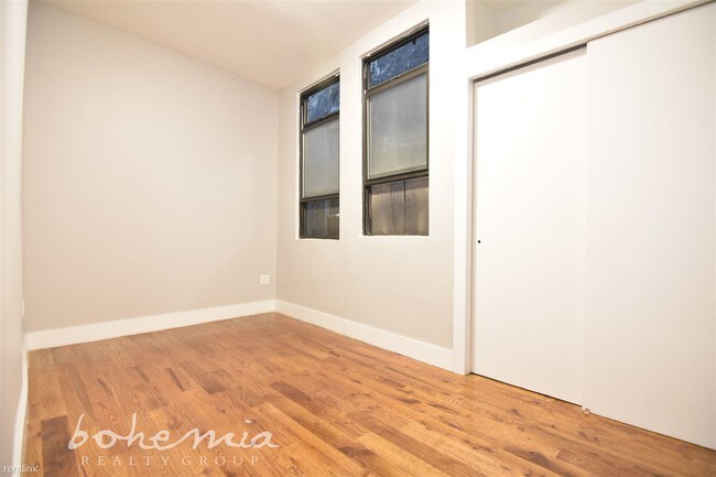Foto del edificio - 3 br, 1 bath Apartment - 222 W 116th St