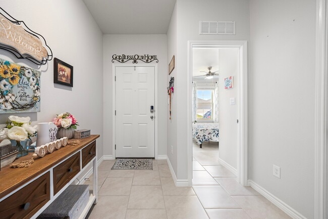 Foto del edificio - 2318 Delightful Ln