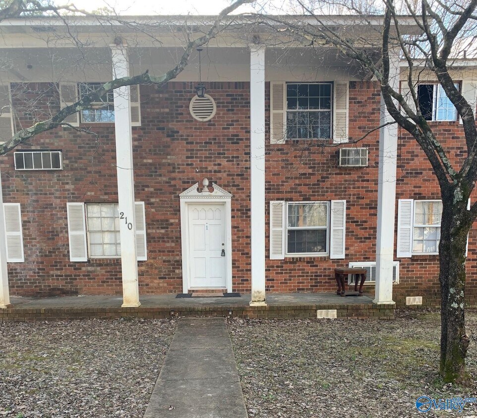 210 Cloverleaf Dr Unit 1, Athens, AL 35611 Apartment for Rent in