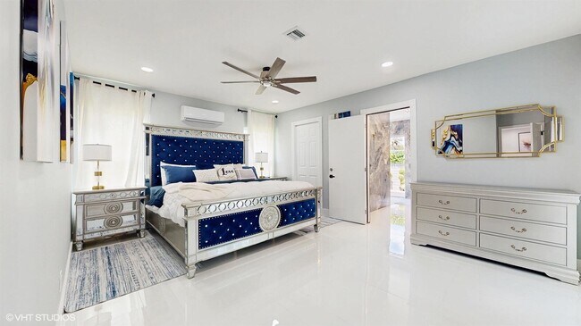 Building Photo - 11647 Anhinga Dr