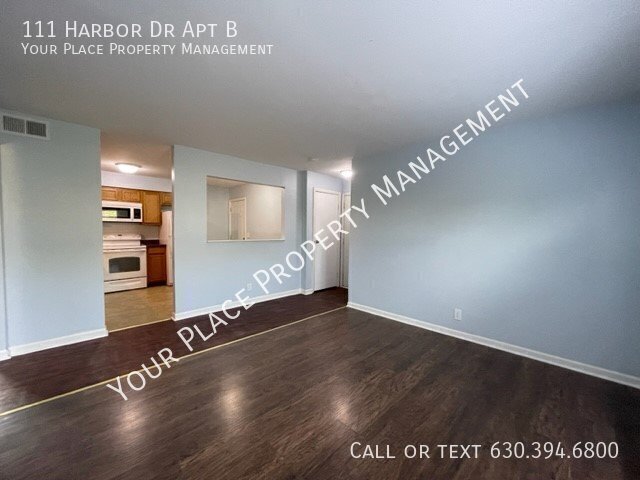 Foto del edificio - 111 Harbor Dr