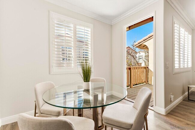Building Photo - 6125 Paseo Ensillar