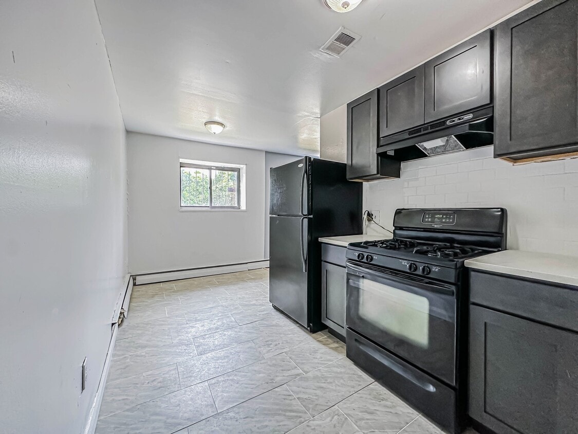 Photo - 1545 Medary Ave (Philadelphia, PA)