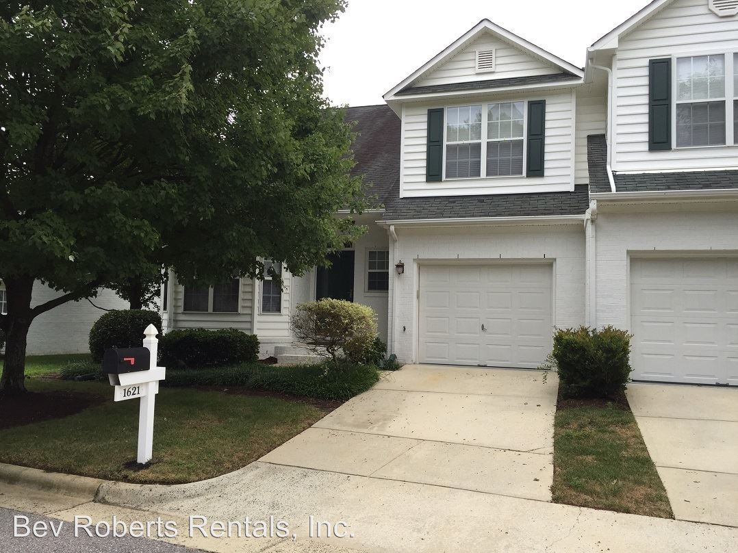 Foto principal - 1621 Shepherds Glade Dr