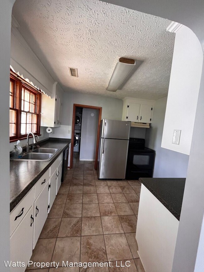 Building Photo - 3 br, 1.5 bath House - 34 Gold Dust Trail