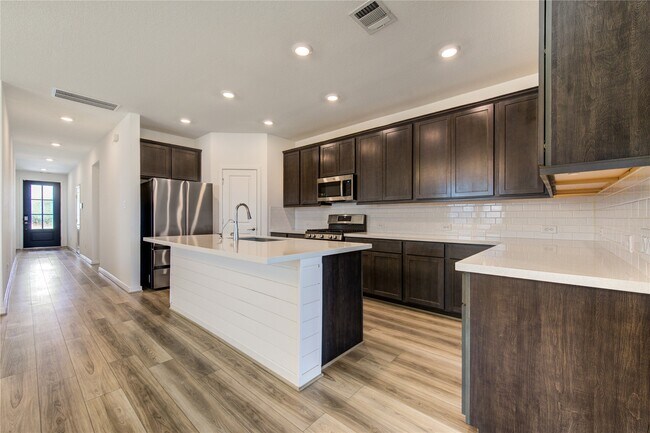 Foto del edificio - 21619 Indigo Harvest Ln