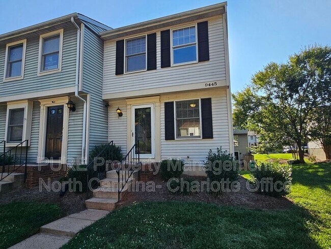 Photo - 9445 Lexington Cir Townhome