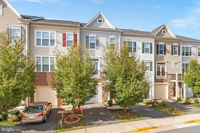 Foto del edificio - 207 Miles Hawk Terrace