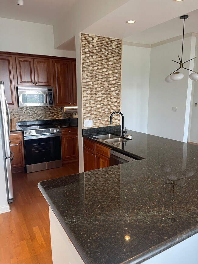 Foto del edificio - 3225 Turtle Creek Blvd Blvd