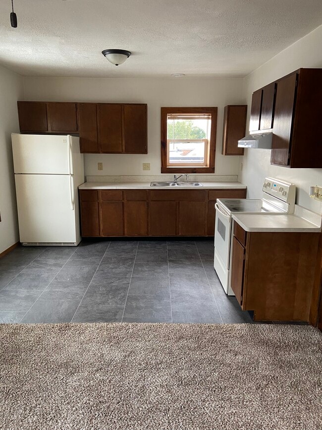 119 W Main St Unit 2, Coleman, WI 54112 Apartments in Coleman, WI