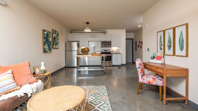 Building Photo - Sunshine Portland