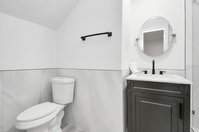 Foto del edificio - 5625 Dolores St