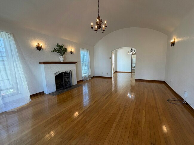 Foto del edificio - 3138 Bancroft St
