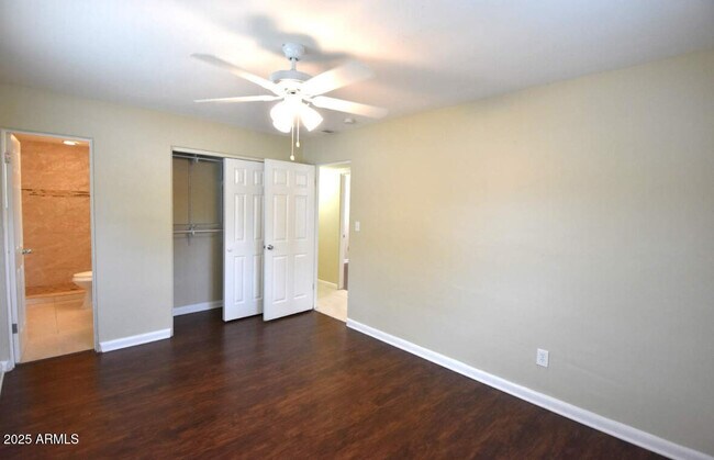 Foto del edificio - 2301 W Altadena Ave
