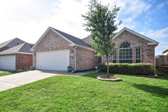 Building Photo - 8209 Livingston Ln