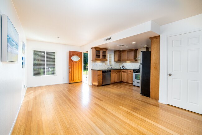 Dining Area & Family Room - 11547 Magnolia Ave