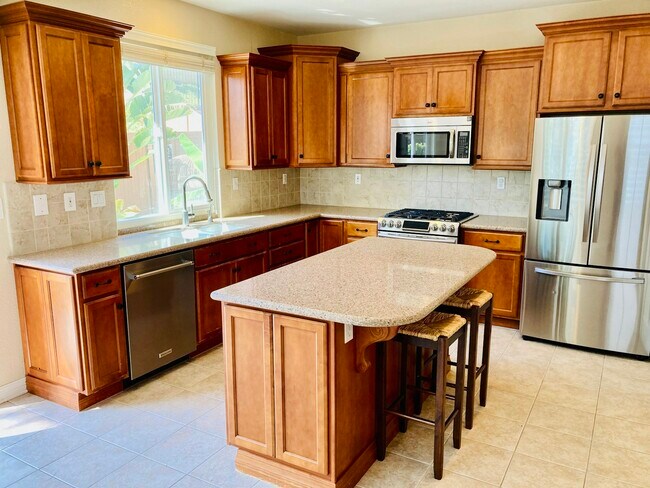 Building Photo - 1589 Turquoise Dr