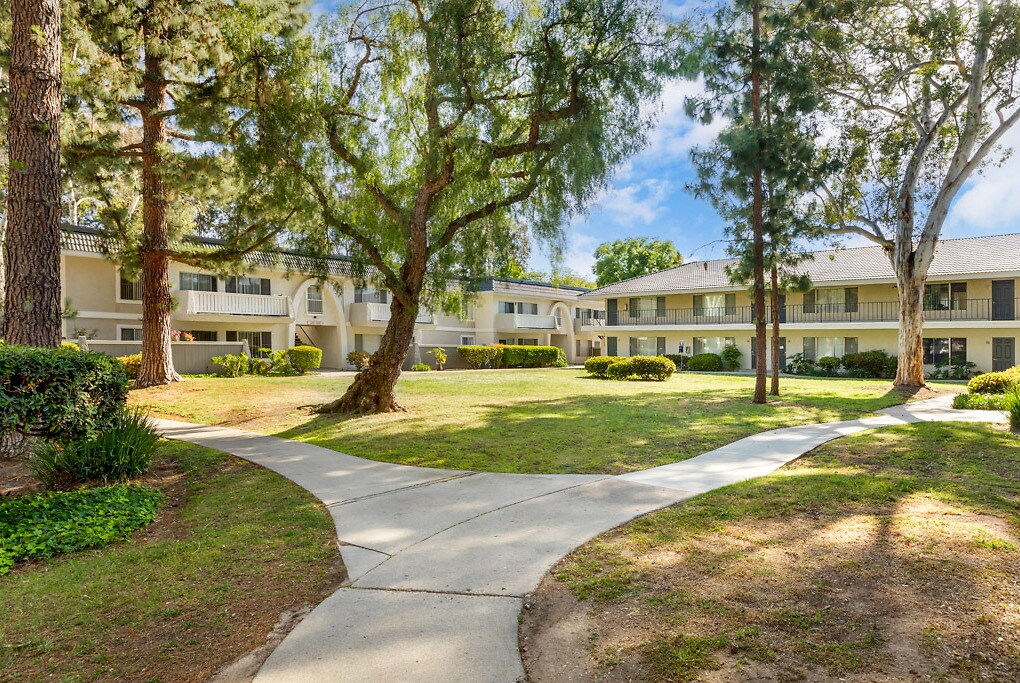 Hillcrest Park Apartments in Newbury Park, CA Westside Rentals
