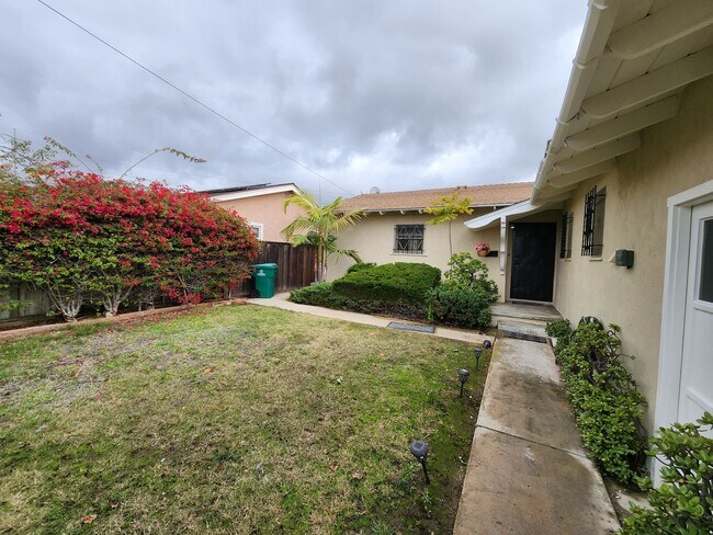Foto del edificio - Single Story 3BR Home in Serra Mesa