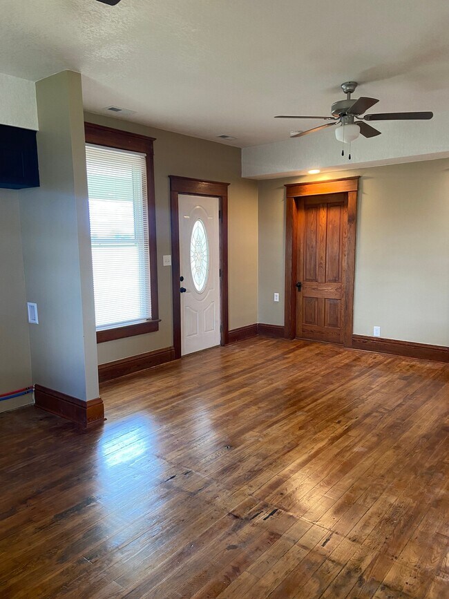 Foto del edificio - 5202 Township Rd 46