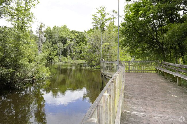 Silversmith Creek-Fishing Dock - Silversmith Creek