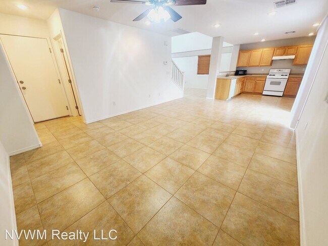 Foto del edificio - 3 br, 2.5 bath House - 9316 Pyrope Ct