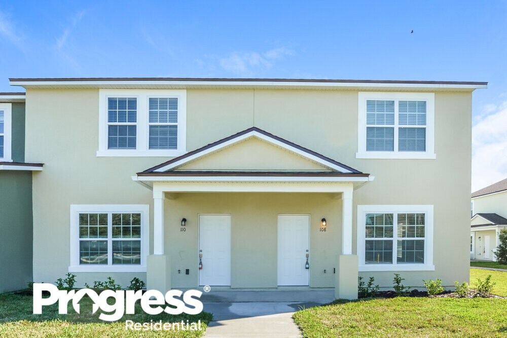 110 Eleven Oaks Cir, Eustis, FL 32726 Townhome Rentals in Eustis FL