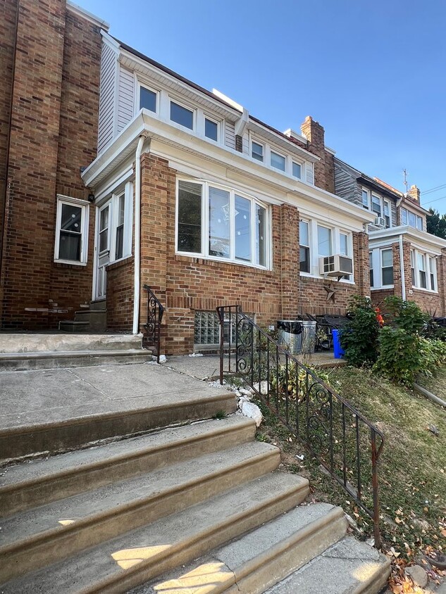 Primary Photo - Rising Sun & Devereaux Street-Lawncrest