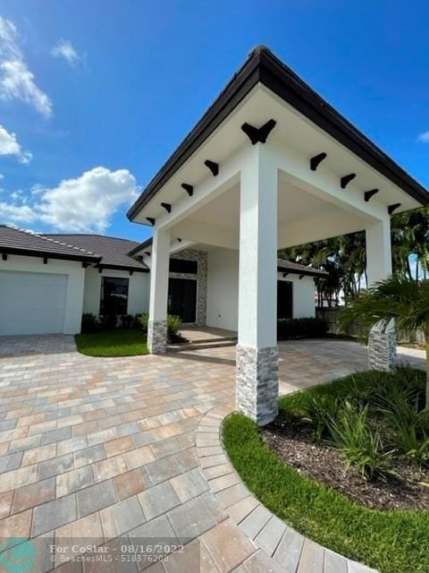Building Photo - 19200 Belview Dr