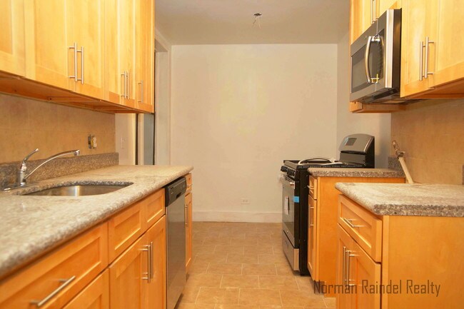 Foto del edificio - 3255 Shore Pkwy