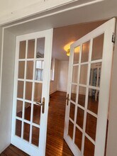 Building Photo - 215 Greenwood Av