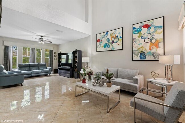 Foto del edificio - 5788 NW 119th Terrace
