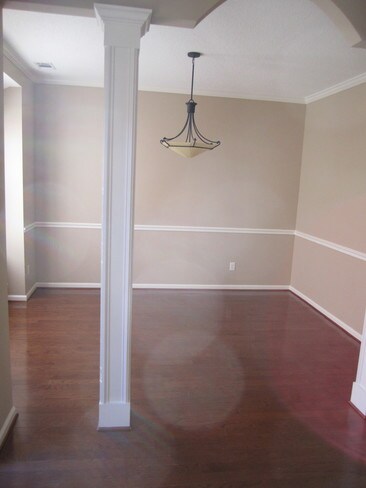 Comedor - Carriage Square Homes at Morgan Pines
