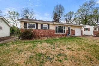 Building Photo - 526 Lynn Haven Ln