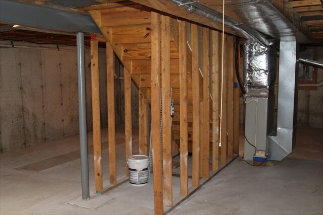 Primary Photo - 116 Yorkshire Way