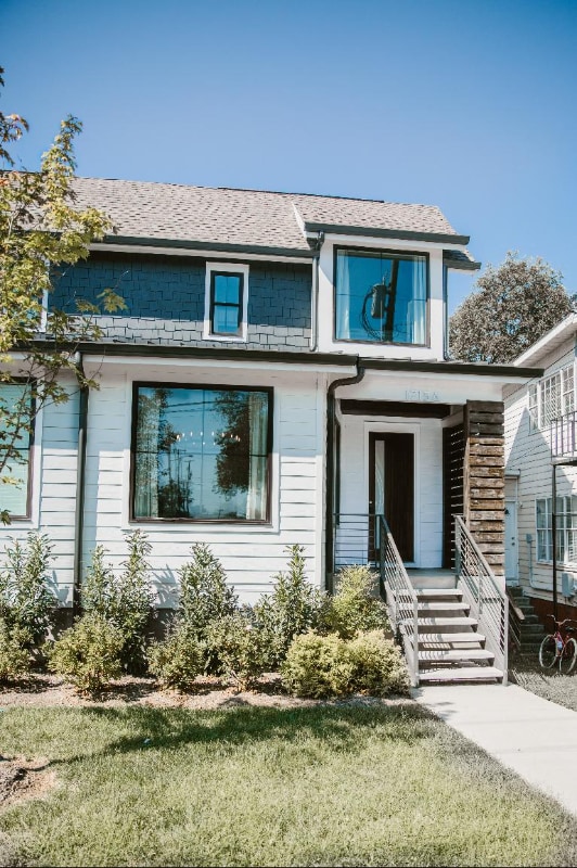 Photo - 1715 14th Ave S House