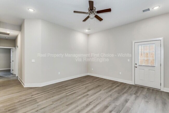 Foto del edificio - 3521 W 45th St S