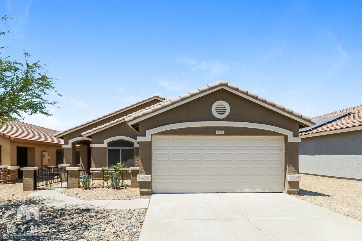 Foto principal - 25846 W Kendall St