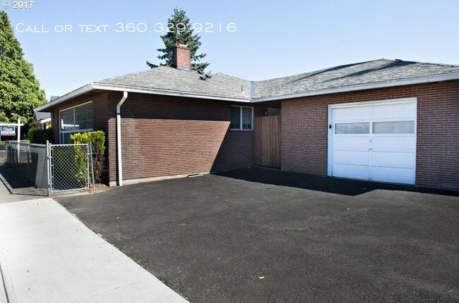 Building Photo - 703 NW 78th St