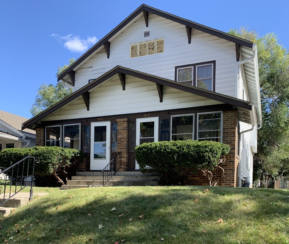 Primary Photo - 813 N Bancroft St