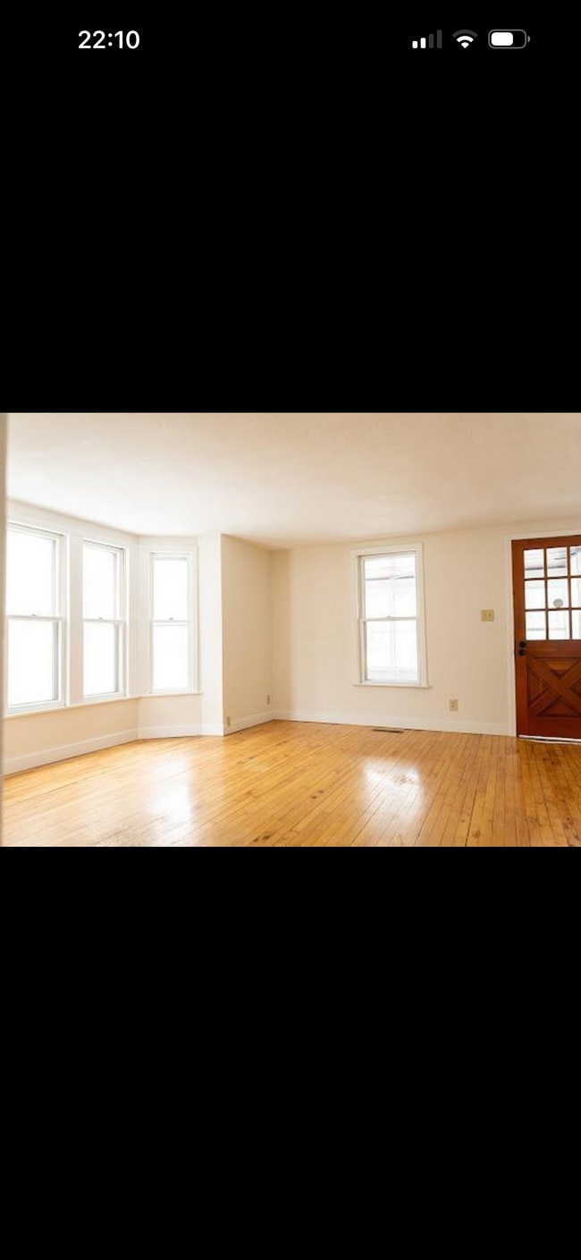 Building Photo - 3555 Humboldt Ave N