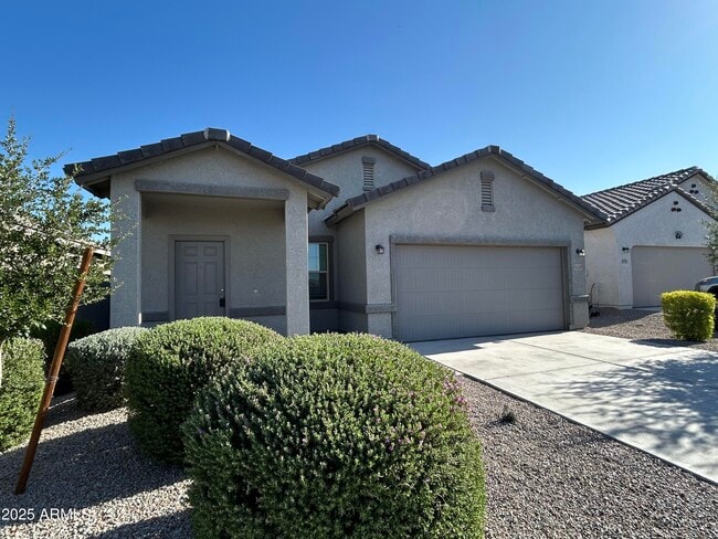 Building Photo - 6524 W Magdalena Ln