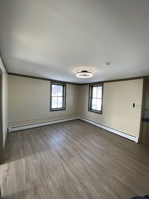 Sala de estar - 4448 Orefield Rd