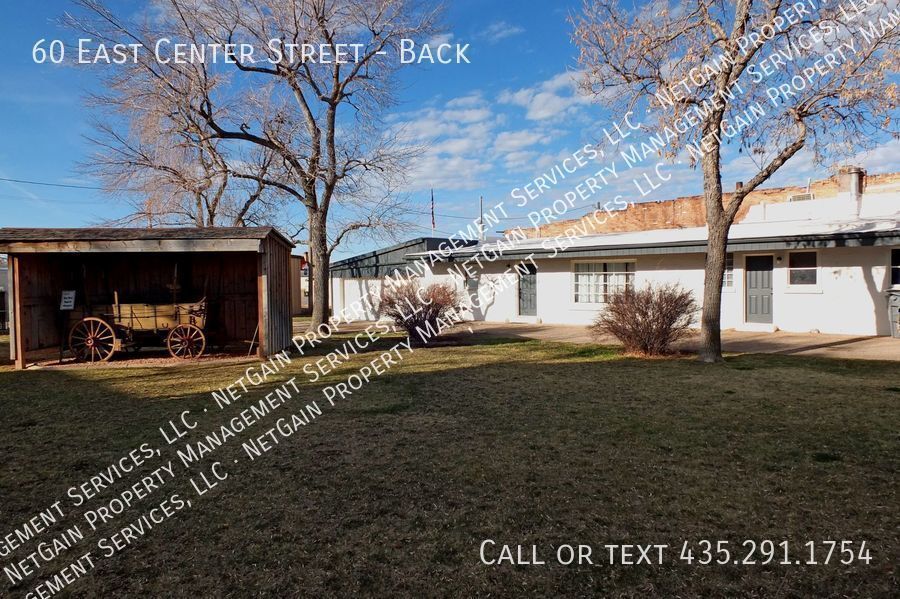 Primary Photo - 2 Bedroom Apartment with Bonus Room with U...