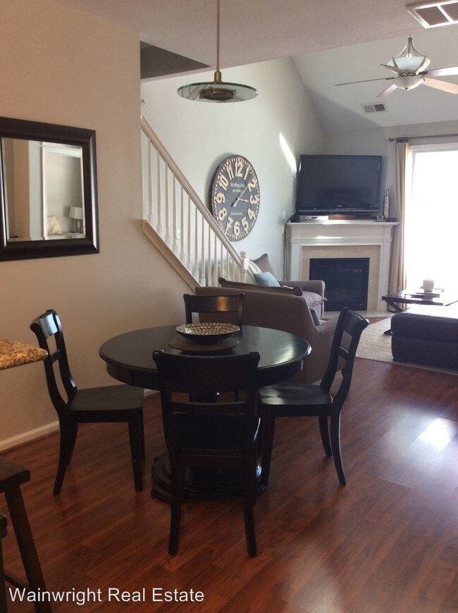 Foto del edificio - 3819 Rittenberg Cir