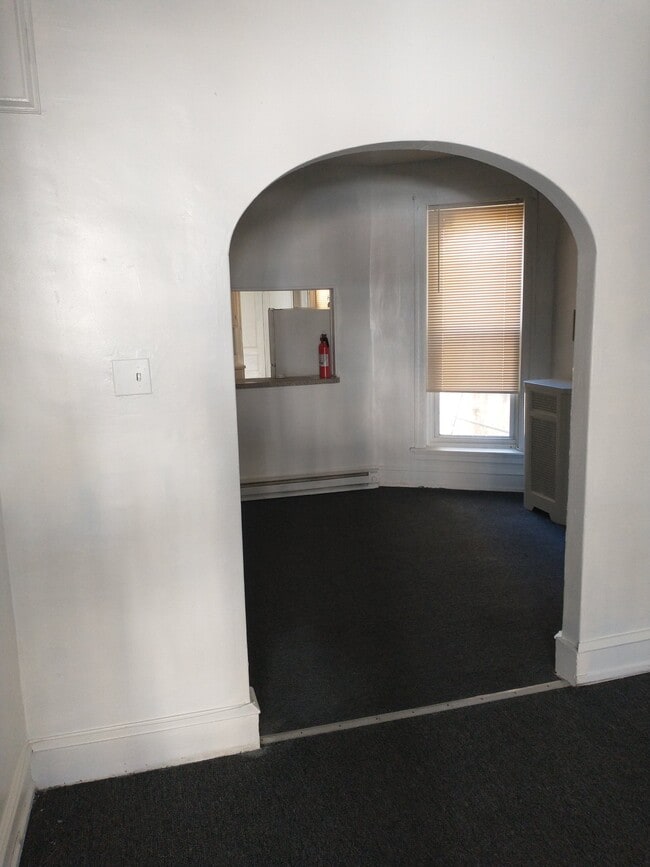 Photo - 434 W Fisher Ave Townhome